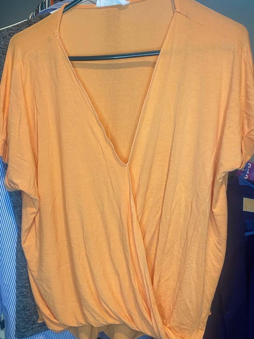 Double Zero Orange V-Neck Wrap Front Short Sleeve Top Size Small